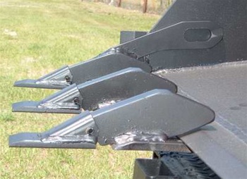 W.R. Long Tractor/Skid Steer Bolt on Tooth Bars